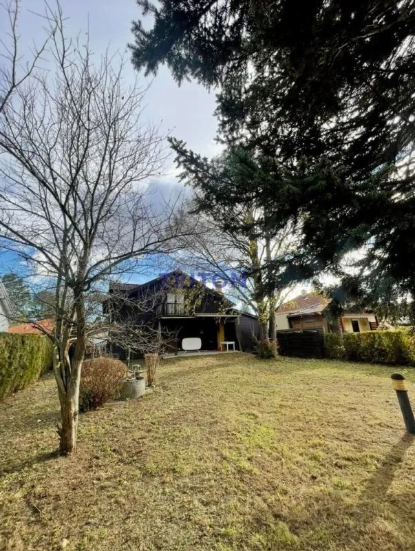 Gemütliches Ferienhaus in Seenähe – Neufelder See, XI. Straße - Bild 1