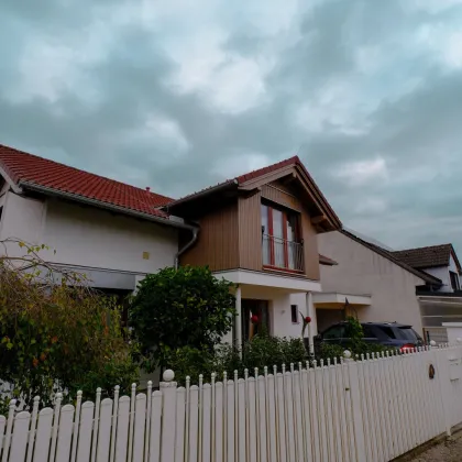 Luxuriös eingerichtetes Einfamilienhaus zu erwerben - Bild 2