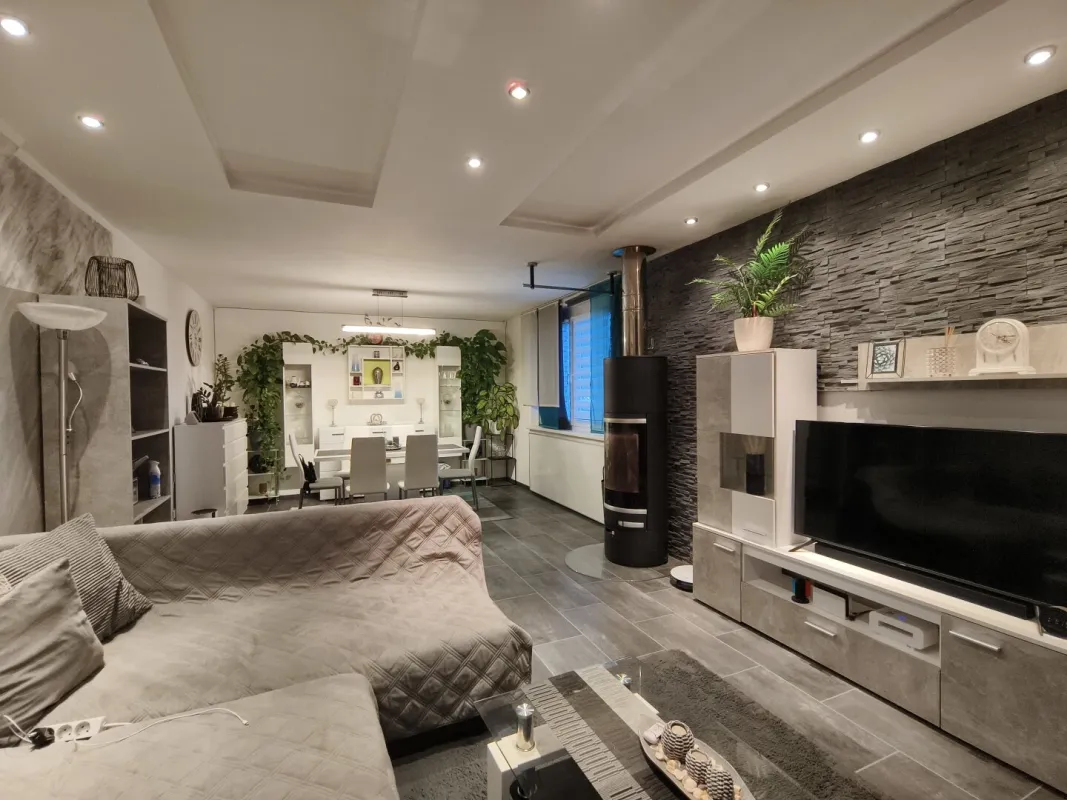 Großzügige 2-Zimmer-Wohnung mit Kamin Nahe Murinsel - Bild 1