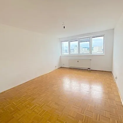 PROVISIONSFREI VOM EIGENTÜMER! 2-ZIMMER DG-WOHNUNG MIT LOGGIA IN DER FORSTHAUSGASSE! - Bild 3