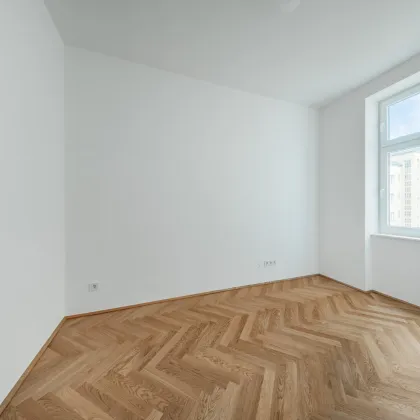 SPITZEN ANGEBOT! ERSTBEZUG mit sehr gutem Grundriss nächst Thaliastraße! - Bild 2