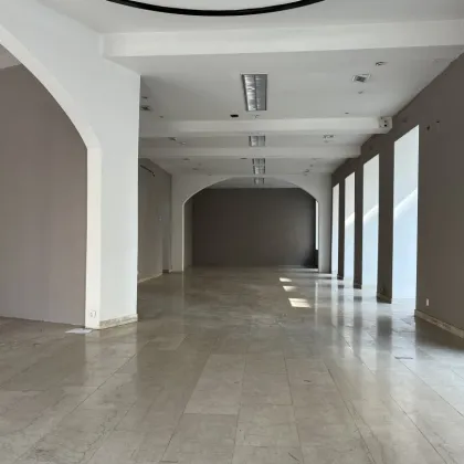 220 m² Geschäftsfläche für Büro/ Praxis/ Lokal mit großen Auslagenfronten nähe Hütteldorfer Straße! - Bild 2