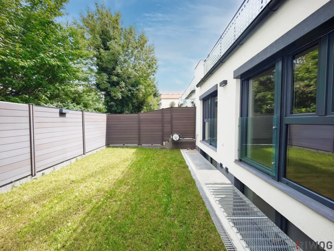 Wohnen, Büro oder Kombo | Erstbezug Townhouse mit Eigengarten | Ruhige Innenhoflage - Bild 1