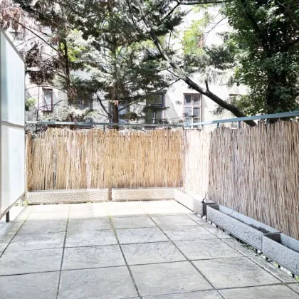 Terrasse zum begrünten Innenhof + perfekte Anbindung! - Bild 2