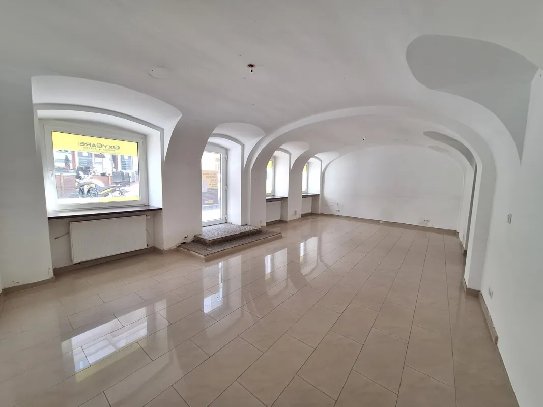 360° TOUR / Multifunktional nutzbares Geschäftslokal/Büro in sehr guter Lage des 7. Bezirks - Bild 1