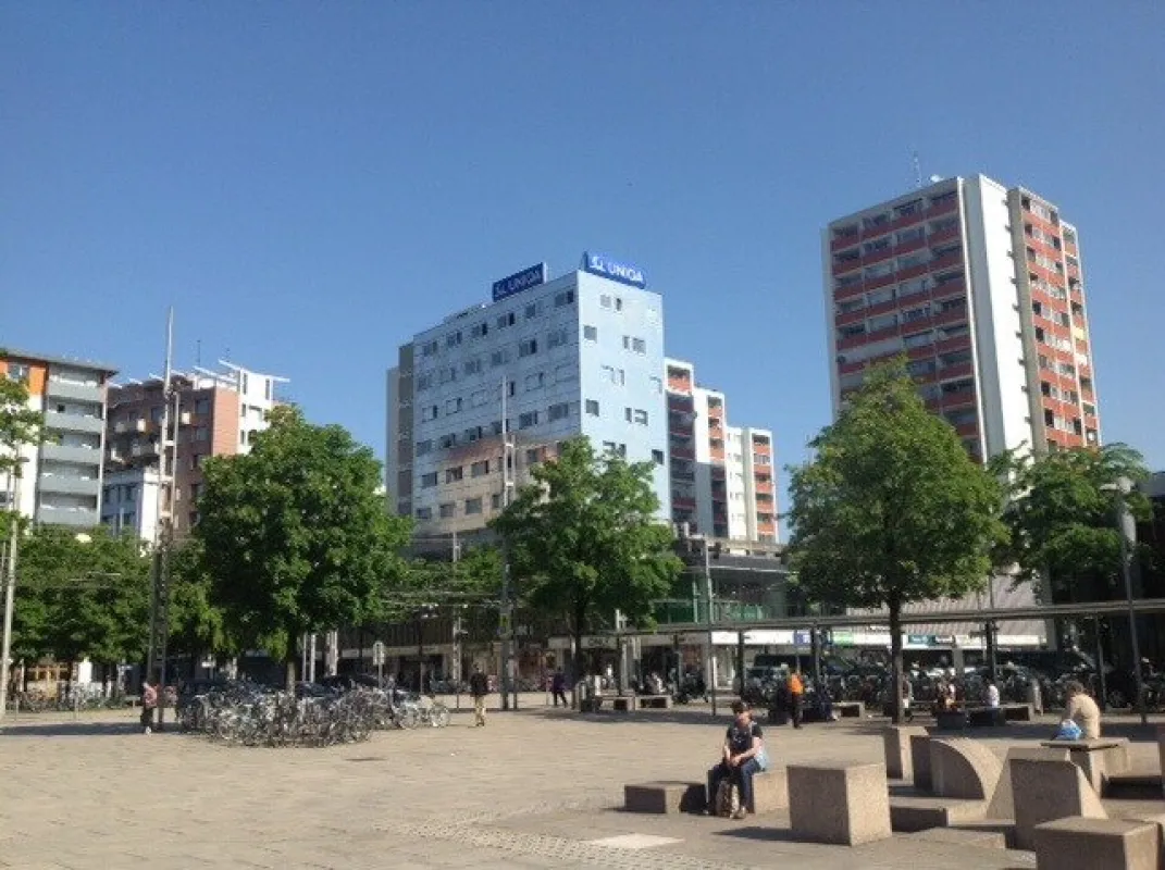 ANLEGERWOHNUNG im Zentrum von Salzburg ! Helle Garconniere mit LOGGIA; 28 m² um € 169.000.- - Bild 1