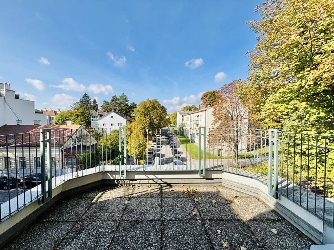 Nähe Sonnbergmarkt/Obkirchergasse | Balkon mit Fernblick ins Sieveringer-Viertel | inkl. Tiefgaragenstellplatz - Bild 1