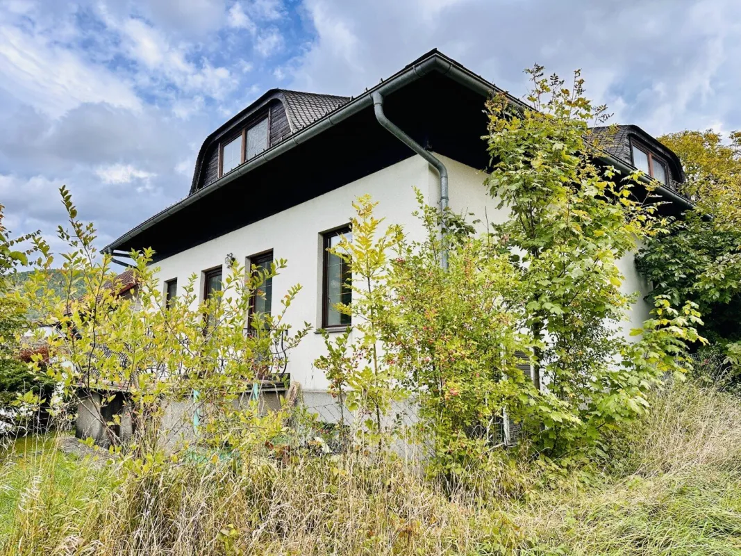 Ihr Zuhause mit Charakter: Großzügiges Domizil in Küb sucht neue Besitzer. - Bild 1