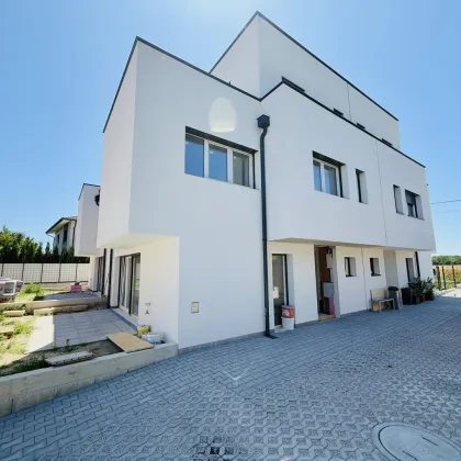NEU! TRAUMHAFTE 5-6 ZIMMER DOPPELHÄUSER AUF EIGENGRUND NÄHE MARCHFELD CENTER! - Bild 2