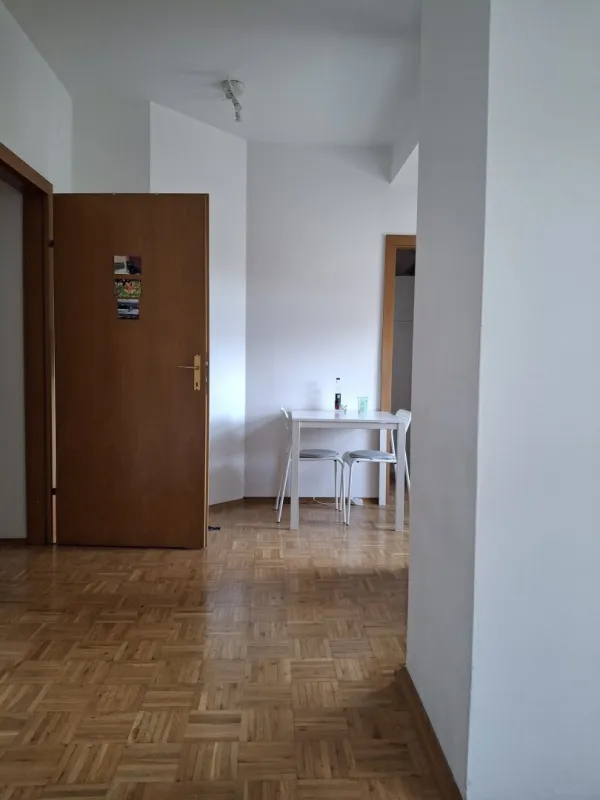 Charmante Dachgeschoßwohnung in Zentrumsnähe - Bild 1