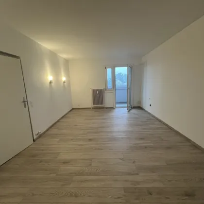 Helle 3 -Zimmer-Wohnung mit verglaster Loggia in Linz - Bild 2