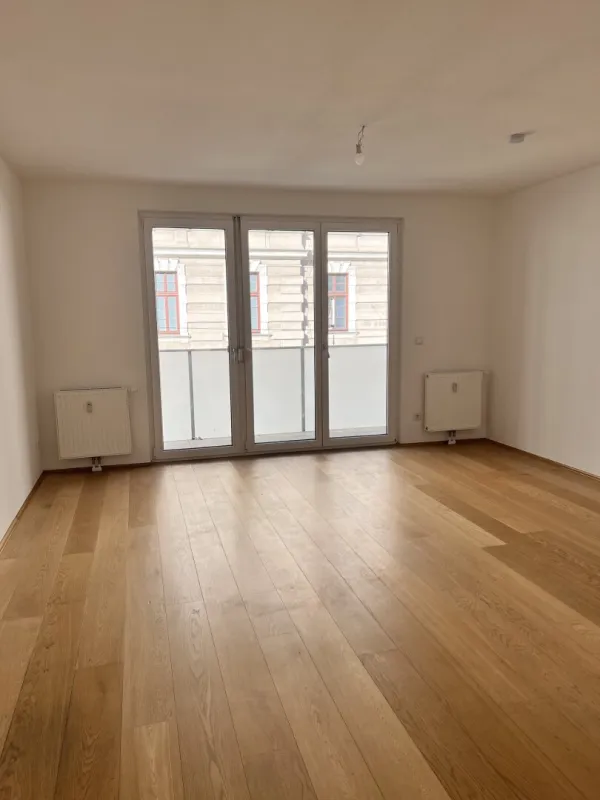 Sonnige 2-Zimmer Wohnung,  mit Loggia! - Bild 1