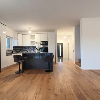 Romantische Abende bei Kerzenschein, Lagerfeuer im Garten, 156 m2 Nutzfläche + Garage 40 m2 - Bild 3