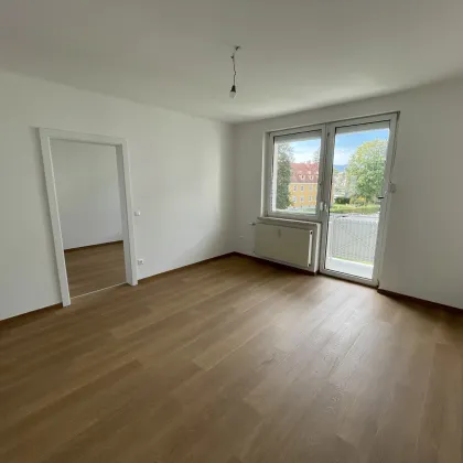 Gemütliche, sanierte 3-Zimmer-Wohnung mit großer Loggia, 1. Stock, zentrumsnah! - Bild 3