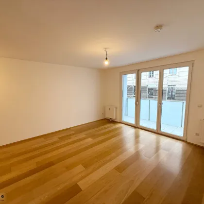 2-Zimmer-Wohnung mit Loggia zum Kauf - Auf der Schmelz - tolle öffentliche Anbindung - Garagenmöglichkeit -  T6 - Bild 2