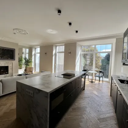 Traumhafte 4,5-Zimmer Altbauwohnung mit rund 11,14 m² großem Balkon vollmöbliert | Cottageviertel - Bild 2