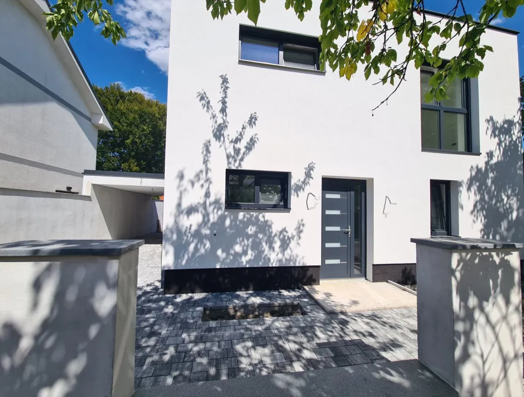 Schönes modernes Haus bei Pottendorf! - Bild 1