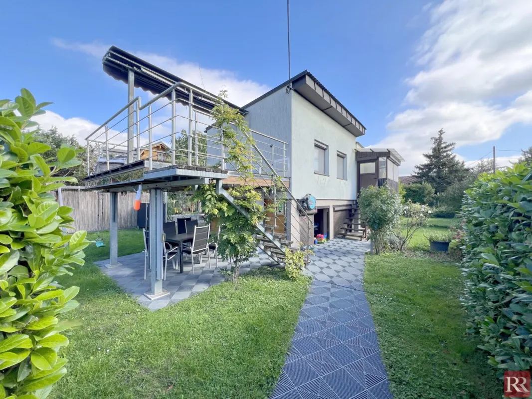 Sehr gepflegtes Sommerhaus - Bild 1