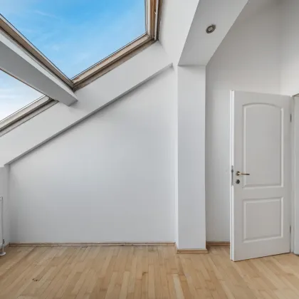 Westseitige Dachgeschoßwohnung mit tollem Grundriss! - Bild 3