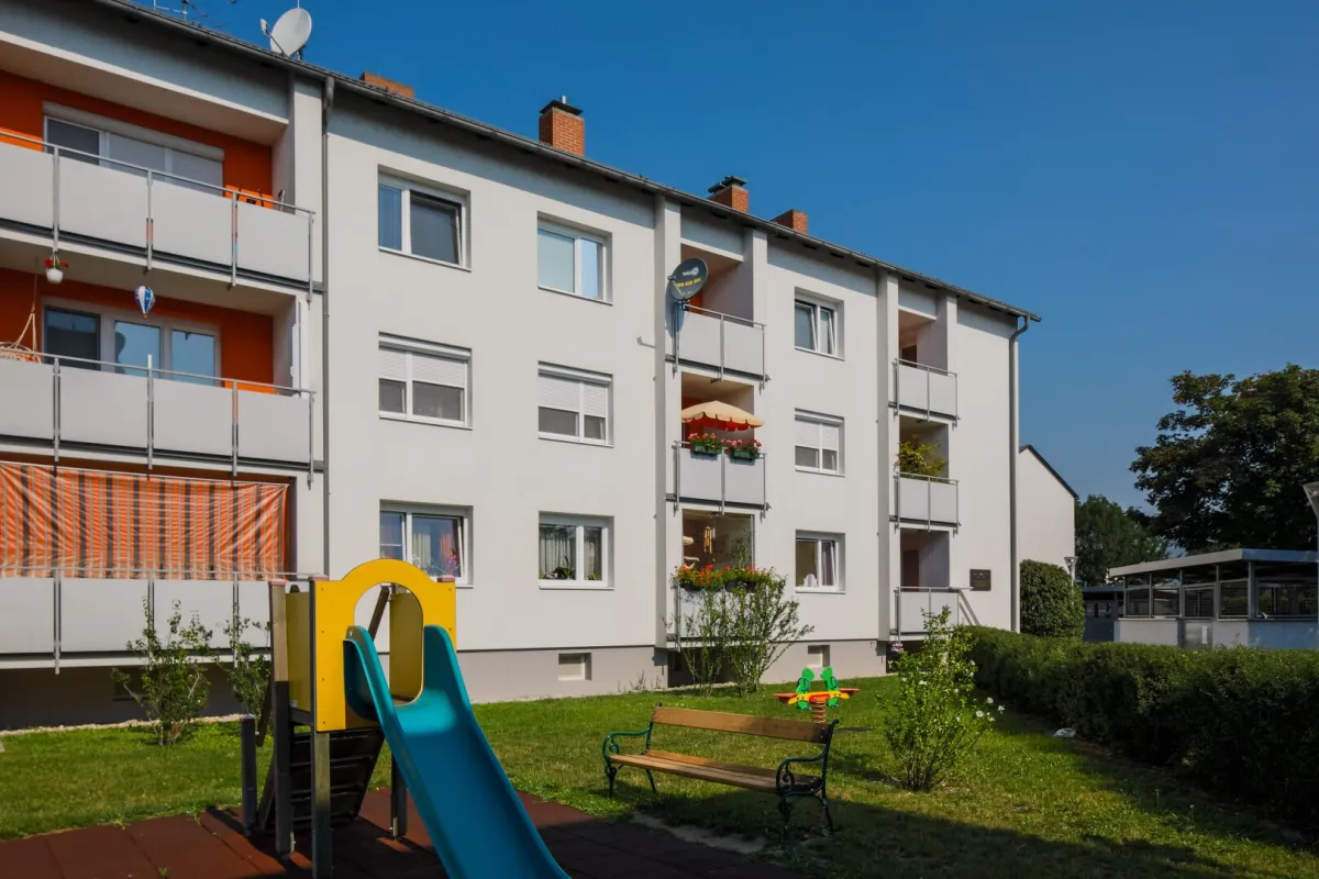 Kleine Balkonwohnung in guter Lage - Bild 1