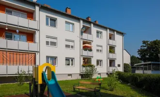 Kleine Balkonwohnung in guter Lage