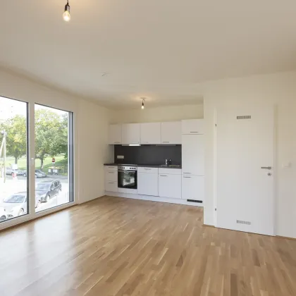 Erstbezug | Sonnige Zwei Zimmer Balkonwohnung inkl. Einbauküche - Bild 3