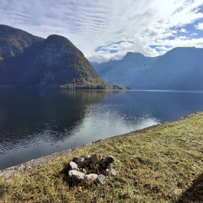 Einzigartig: Hütte und Badeplatz direkt am Hallstättersee. - Bild 3