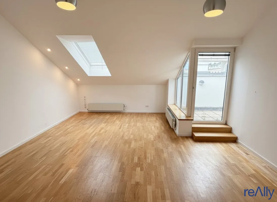 Klimatisiertes DG-Büro inkl. kleiner Terrasse in TOP-Lage OPER - Bild 1