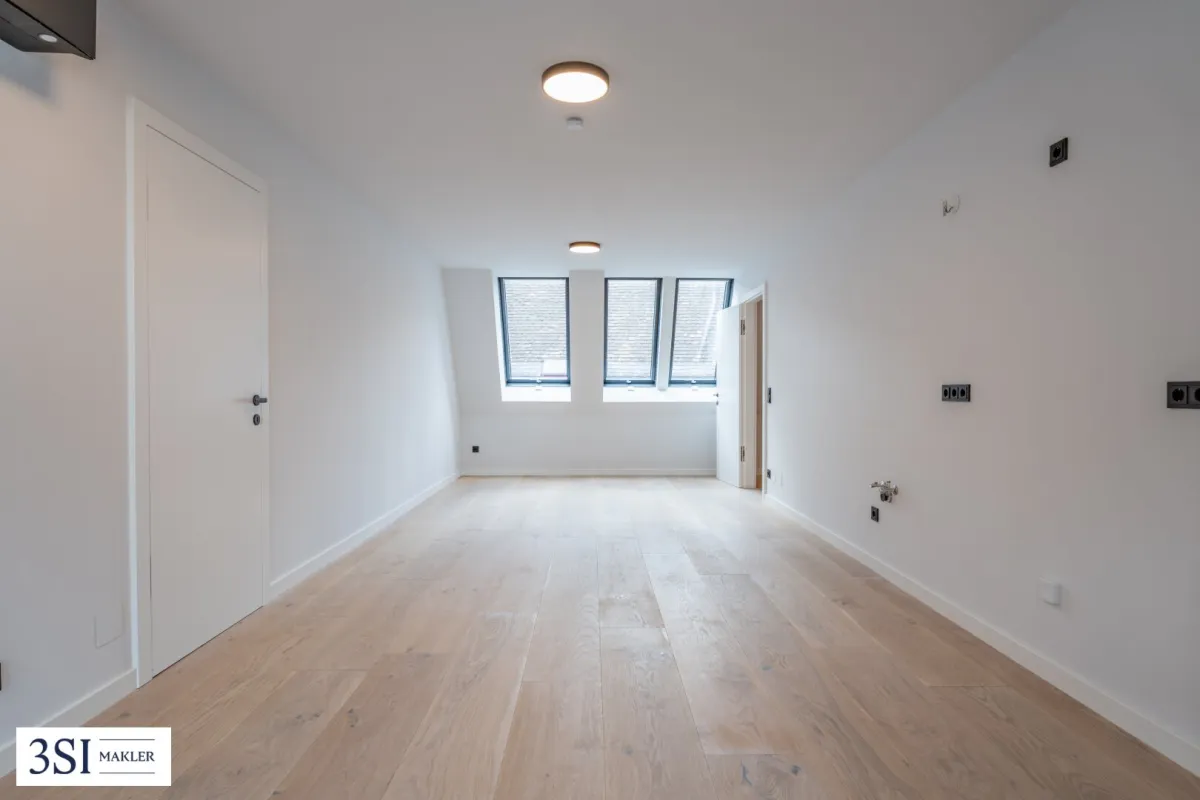 Urbaner Wohnkomfort mit Charme und Grünblick – stilvolle 3-Zimmer-Wohnung mit Balkon in ruhiger Innenhoflage - Bild 1