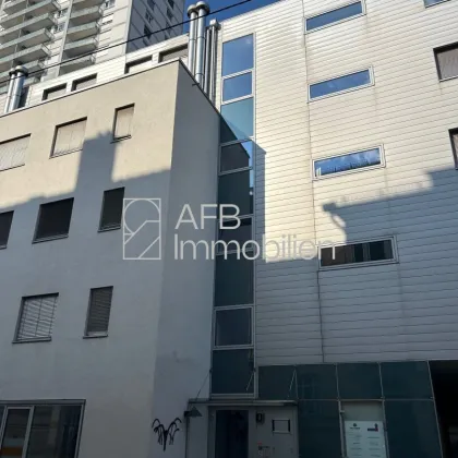 UNIPARK - moderne Garconniere mit Balkon in ruhiger Lage - Bild 2