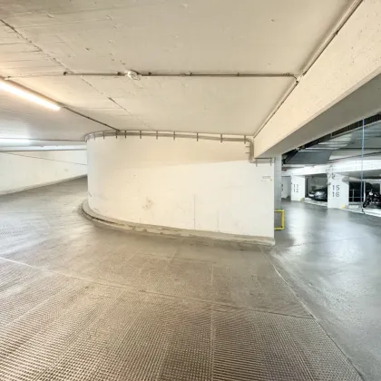 Komfortable Garagenstellplätze & Stapelparker | Görgengasse 10 - Bild 3