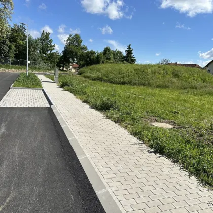 Baugrundstück in idyllischer Lage - ohne Bauzwang - Bild 2