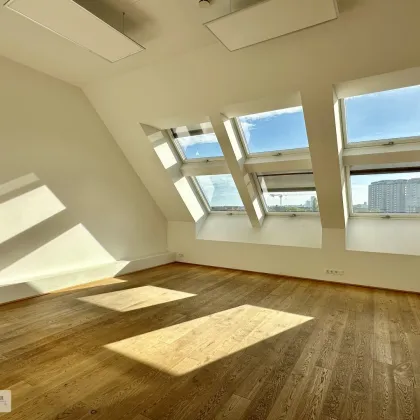 EINZIGARTIGE AUSBLICKE, LICHT & FLEXIBILITÄT /// moderne Dachterrassenwohnung mit toller, großer Dachterrasse - Bild 2