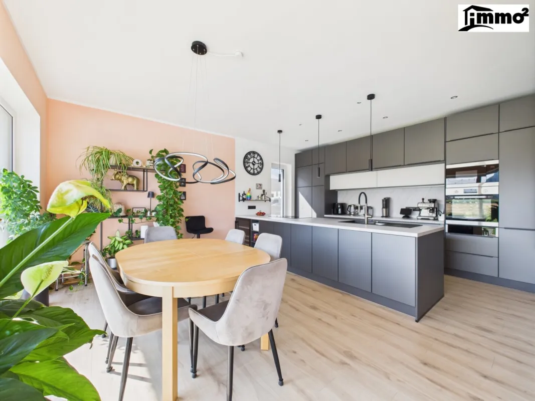 Wunderschöner Bungalow in absoluter Ruhelage mit mega Aussicht - Nähe Klagenfurt - Bild 1