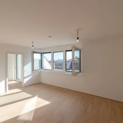 Six in the City: Premium 2-Zimmer Apartment mit Balkon!! BESTLAGE direkt beim Haus des Meeres - Bild 3