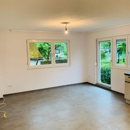 komplett modernisiert: 2,5-Zimmer-Wohnung mit Balkon - Bild 2
