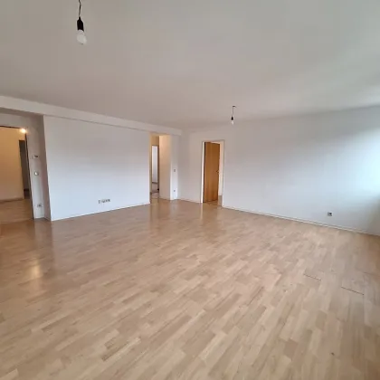 360 Tour / Zentral begehbare, helle 3-Zimmer-Altbauwohnung in guter, zentraler Lage des 14. Bezirks - Bild 2