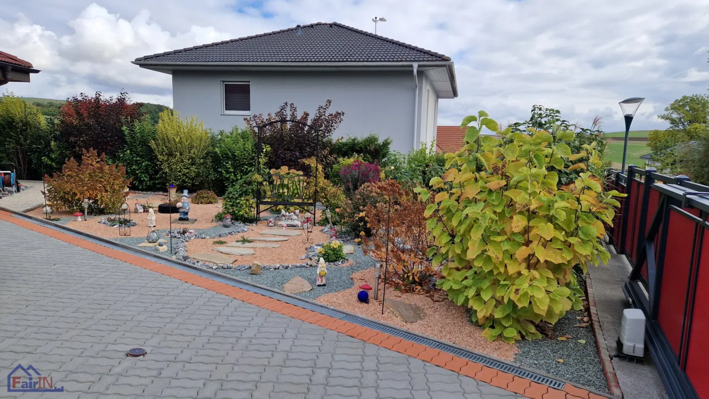 Ihr Traum-Bungalow , Haas Massivbau in Grafensulz: gepflegt, modern und mit Erdwärme! Nur 399.000 €! - Bild 1