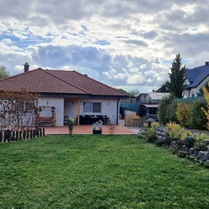 Ihr Traum-Bungalow , Haas Massivbau in Grafensulz: gepflegt, modern und mit Erdwärme! Nur 399.000 €! - Bild 2