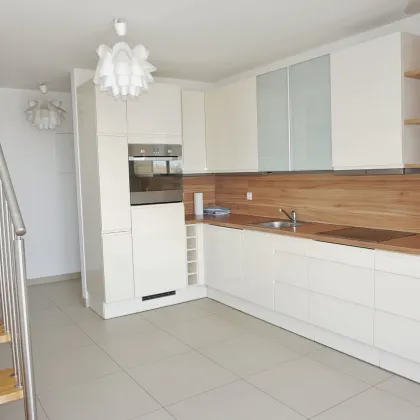 Herbstsonne auf der eigenen Terrasse geniesen  - absolute HOFRUHELAGE ! - Bild 2