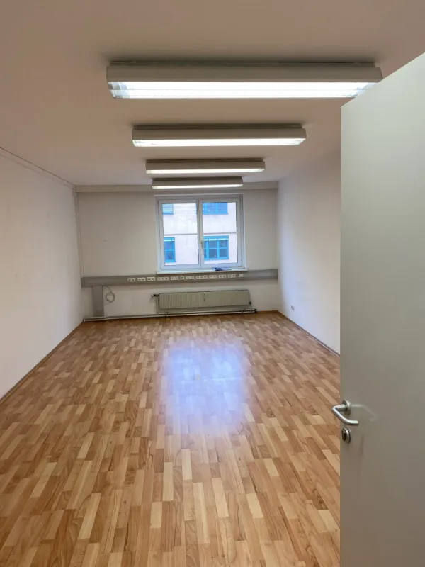 Büro in top Lage! 34 m²  - 4020 Linz - Bild 1