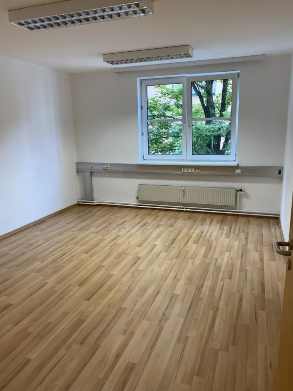 LINZ - kleines, feines Büro in top Lage! - Bild 1