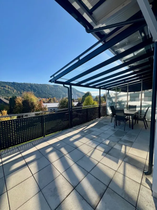 Traumhafte Dachgeschoßwohnung in St. Veit: 121m² mit Terrasse und Lift! - Bild 1