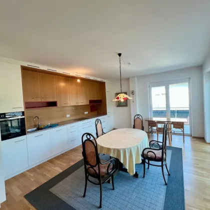 Traumhafte Dachgeschoßwohnung in St. Veit: 121m² mit Terrasse und Lift! - Bild 2