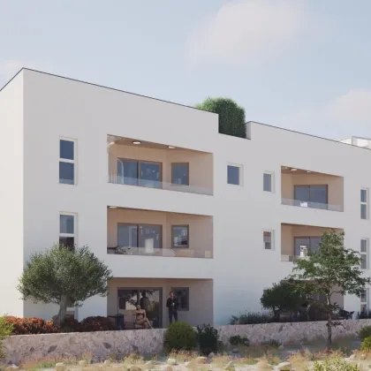 Moderne Dreizimmerwohnung mit Garten, nur 70 m vom Meer entfernt - Bild 2