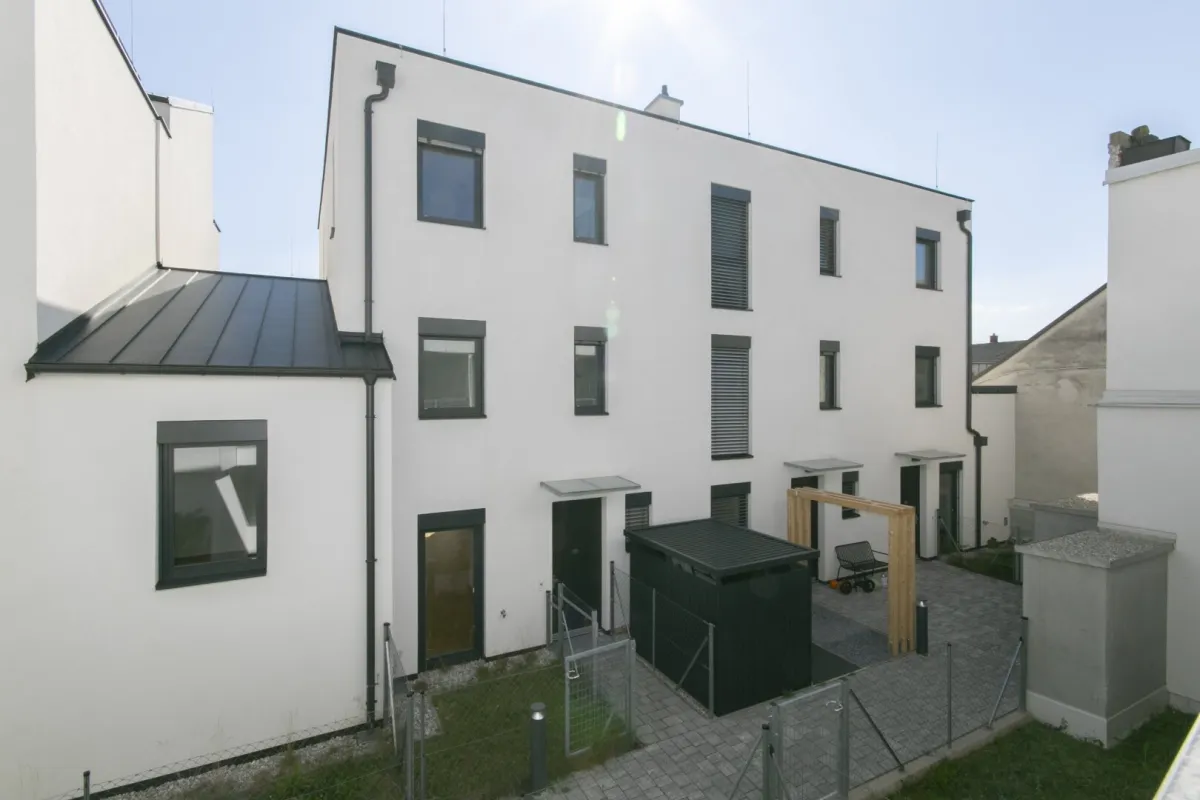 Modernes Innenstadtreihenhaus in absoluter Ruhelage - Bild 1