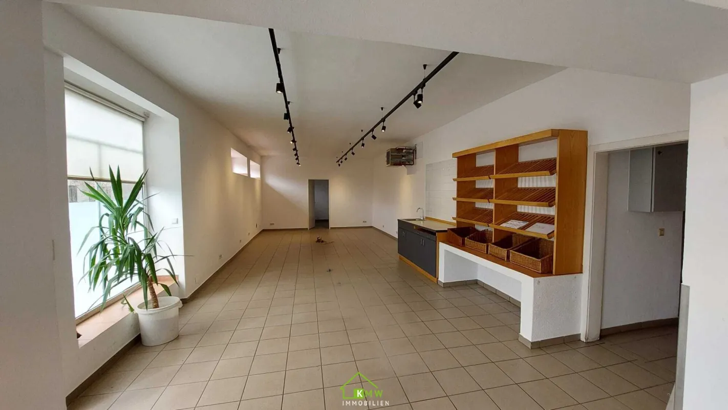 Geschäftslokal/Büro/Praxis/Lager mit guter Anbindung - Bild 1