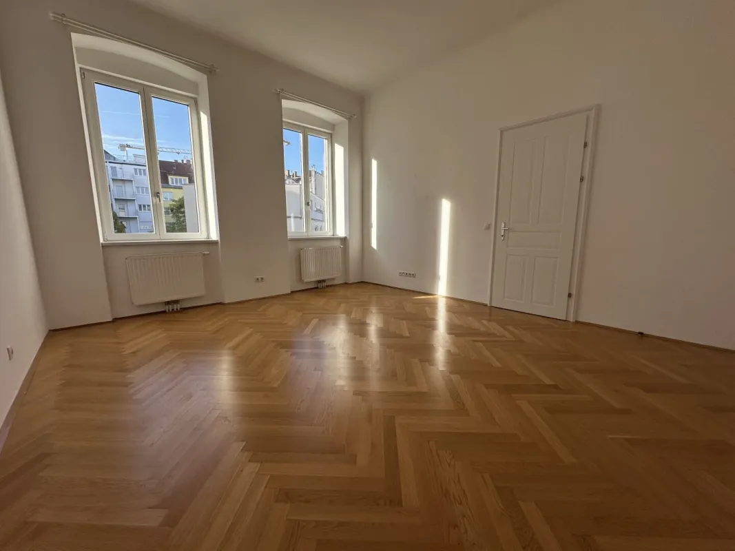 AKH-NÄHE, LAZARETTGASSE, sonnige 68 m2 Altbau, 2 Zimmer, Wohnküche, Wannenbad, Parketten, SAT/TV, 3. Liftstock, MED-UNI-Wien - Bild 1