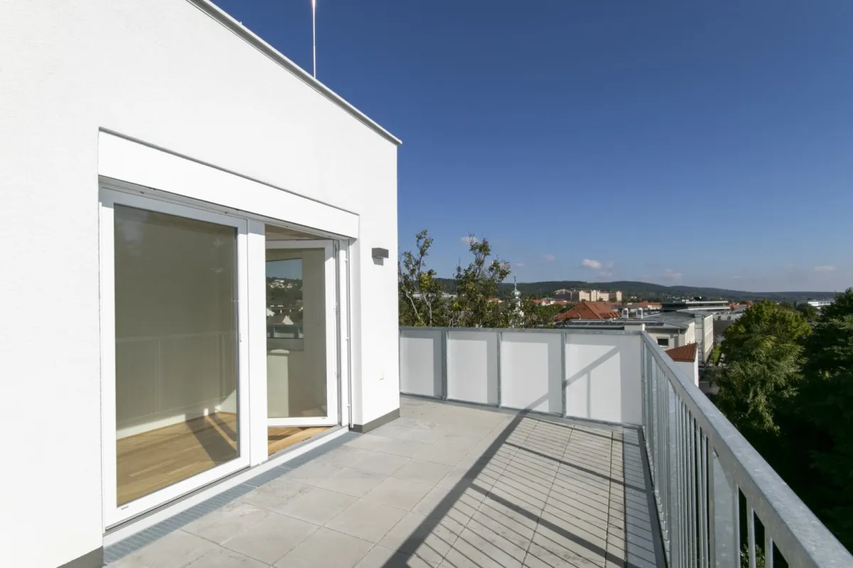 Wunderschöne Wohnung mit tollen Ausblick - Bild 1