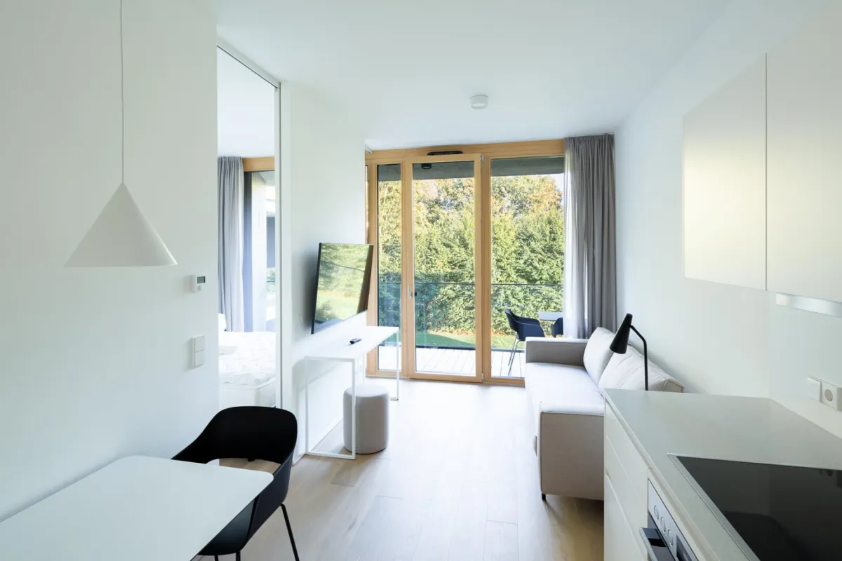 Möbliertes Premium-Apartment inkl. Tiefgaragenparkplatz und vielen Extras- perfekt für Studenten und Singles ! - Bild 1